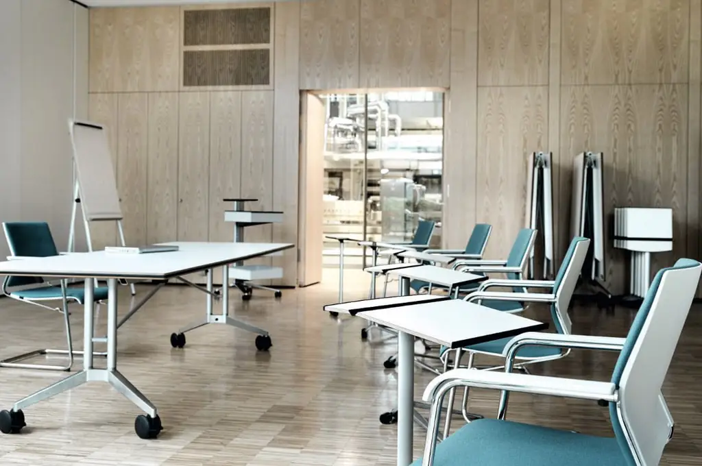 Actis_blog-Flexible-table-1