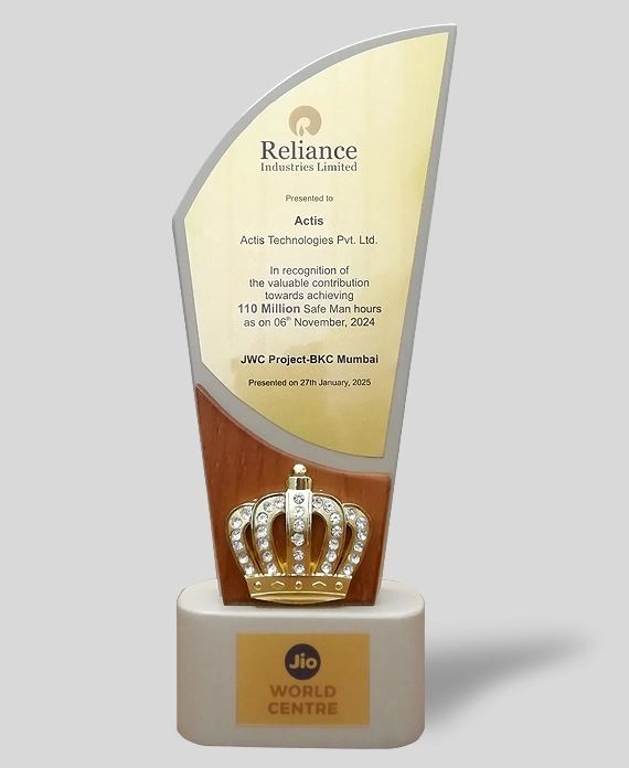 Award for 110 Million Safe Man-hours Completed at Jio World Center